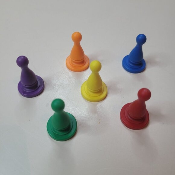 Game Replacement Pieces Tokens Where in the USA is Carmen Sandiego - Picture 1 of 3